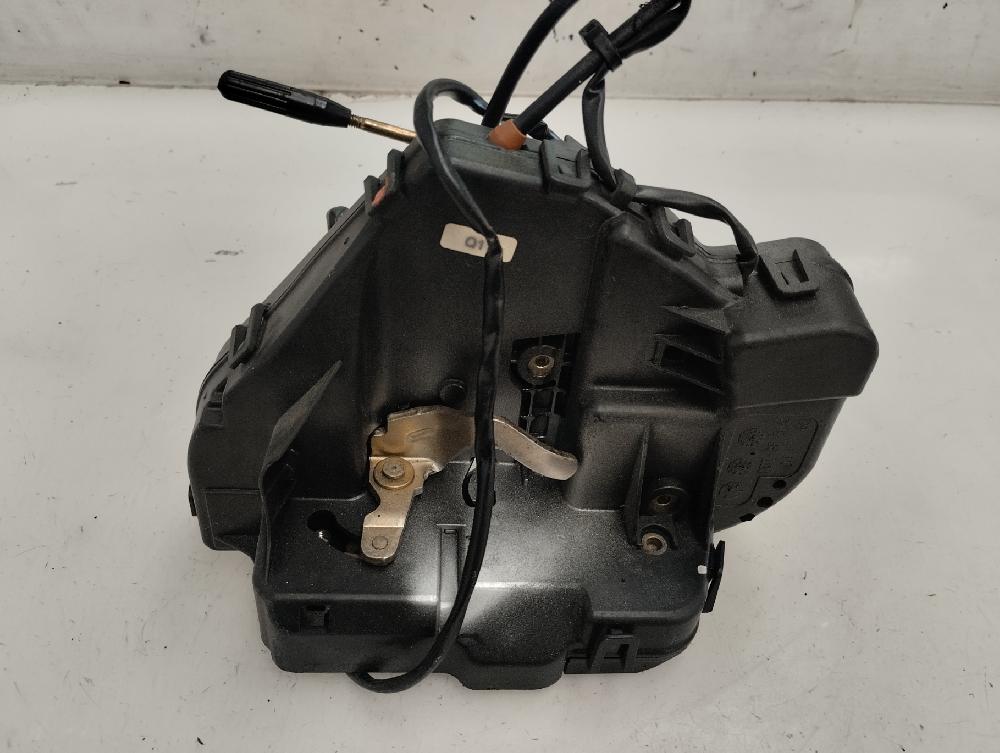 CERRADURA PUERTA TRASERA DERECHA MERCEDES BENZ CLASE C 2.6 AMT 170CV | 125KW