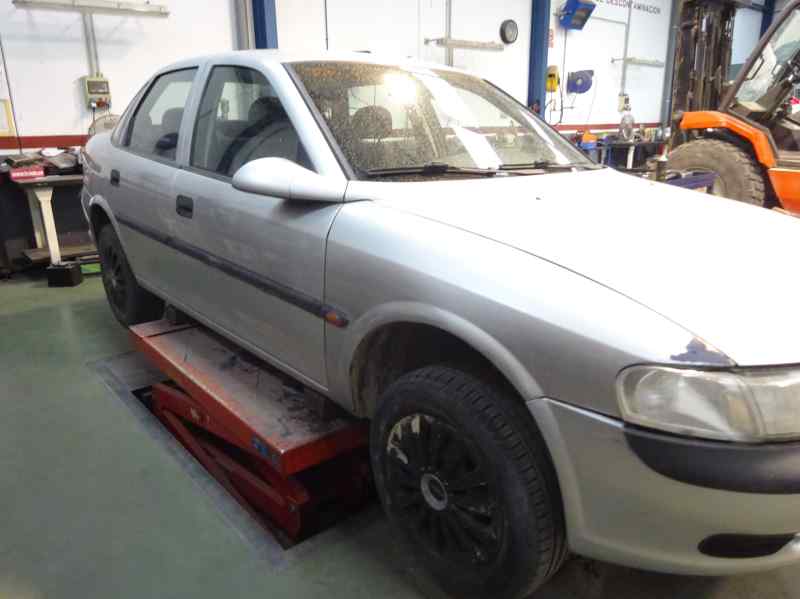 MOTOR ARRANQUE OPEL VECTRA 1998 1.6 MT 101CV