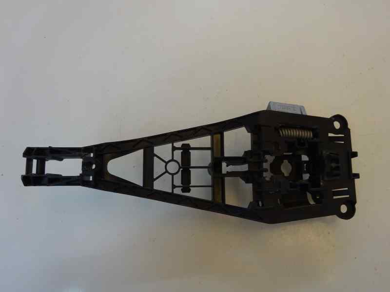MANETA INTERIOR TRASERA IZQUIERDA OPEL CORSA 1.3 CDTI MT 75CV