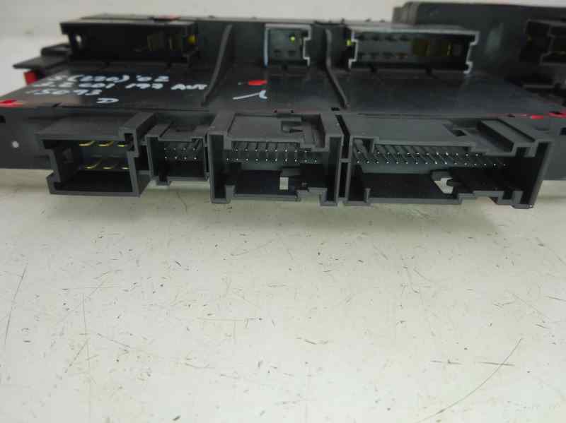 CAJA RELES FUSIBLES MERCEDES BENZ CLASE S 3.2 S 320 CDI 5G-TRONIC 197CV