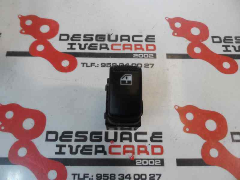 MANDO ELEVALUNAS TRASERO IZQUIERDO KIA SPORTAGE 2.0 CRDI MT AWD 112CV