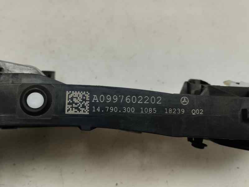 SOPORTE MANETA EXTERIOR DELANTERA DERECHA MERCEDES BENZ CLA 1.5 180 D MT 116CV