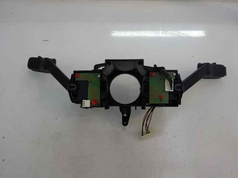 MANDO MULTIFUNCION SEAT LEON 1.6 TDI MT 105CV