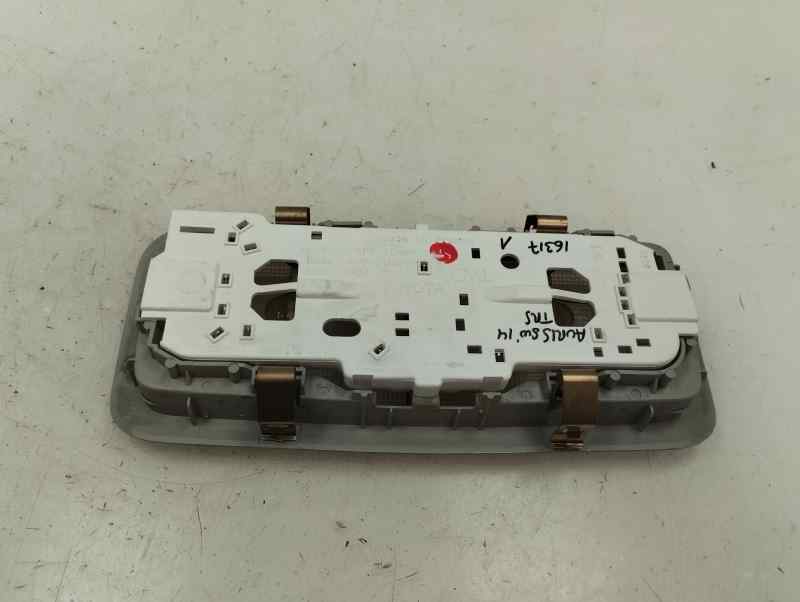 LUZ INTERIOR TOYOTA AURIS 2.0 D-4D MT 124CV | 91KW
