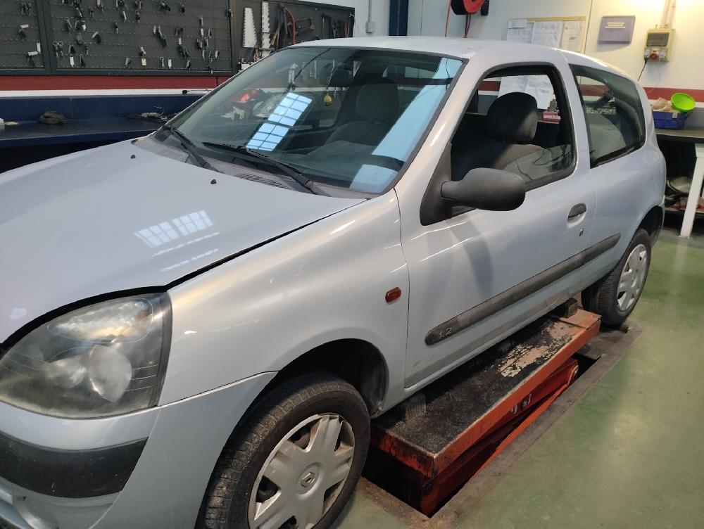 COMPRESOR AIRE ACONDICIONADO RENAULT CLIO 2002 1.2 MT 58CV | 43KW
