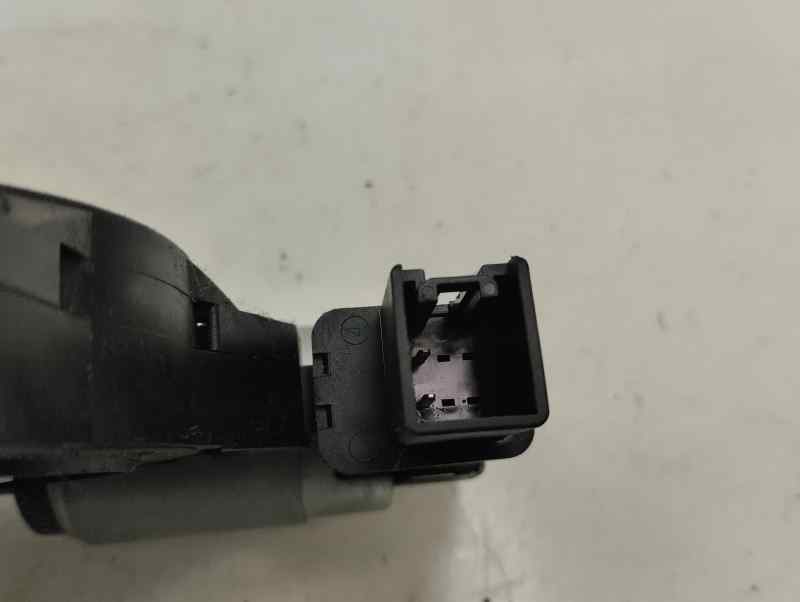 MOTOR ELEVALUNAS DELANTERO DERECHO MAZDA 6 2.0 MZR-CD MT 136CV | 100KW