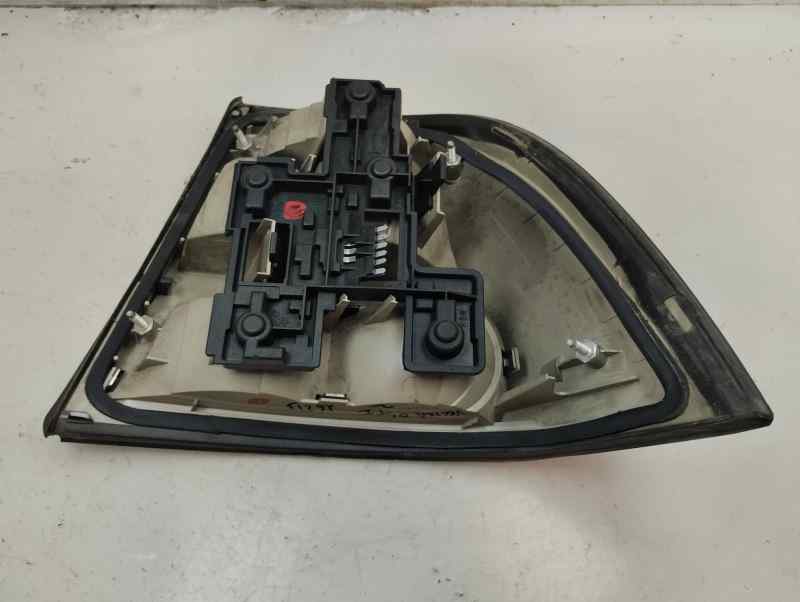 PILOTO TRASERO IZQUIERDO OPEL VECTRA 2001 1.6 MT 101CV