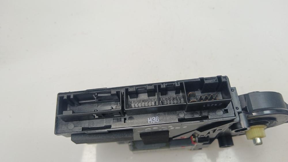 MOTOR ELEVALUNAS TRASERO DERECHO AUDI A8 3.7 AT 4WD 280CV | 206KW
