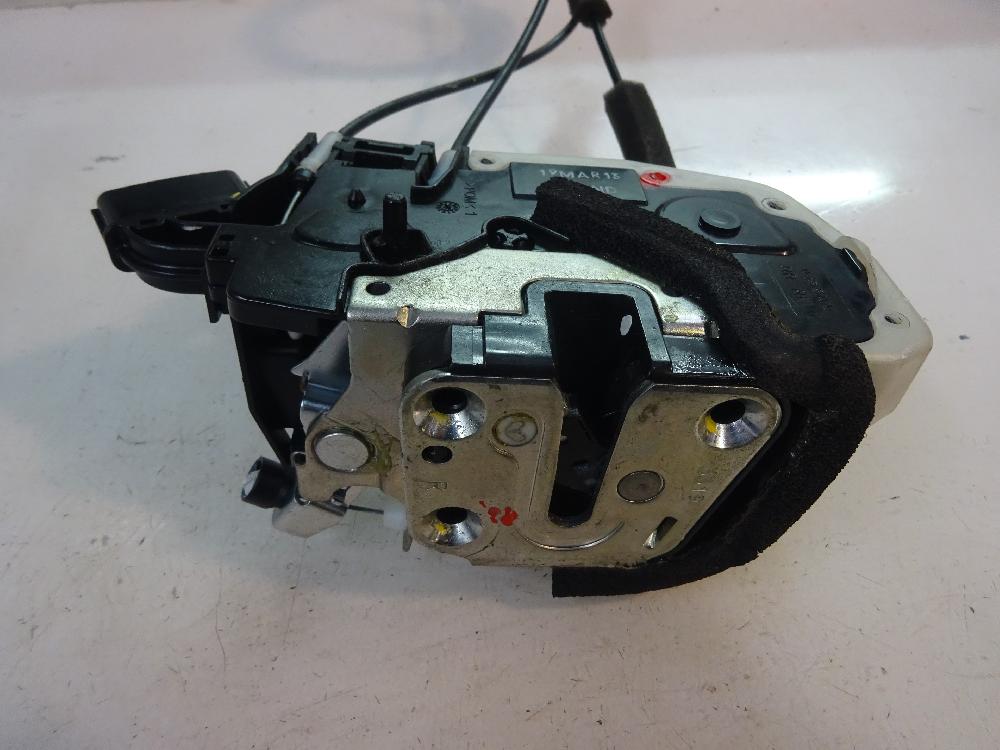 CERRADURA PUERTA TRASERA DERECHA NISSAN MICRA 1.2 MT 80CV
