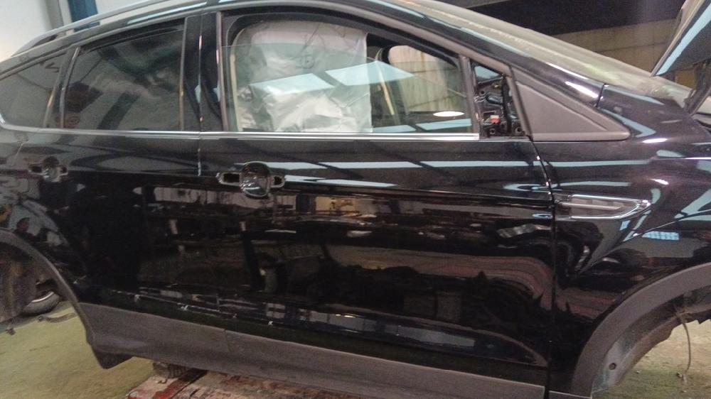 PUERTA DELANTERA DERECHA FORD KUGA 1.5 MT 120CV