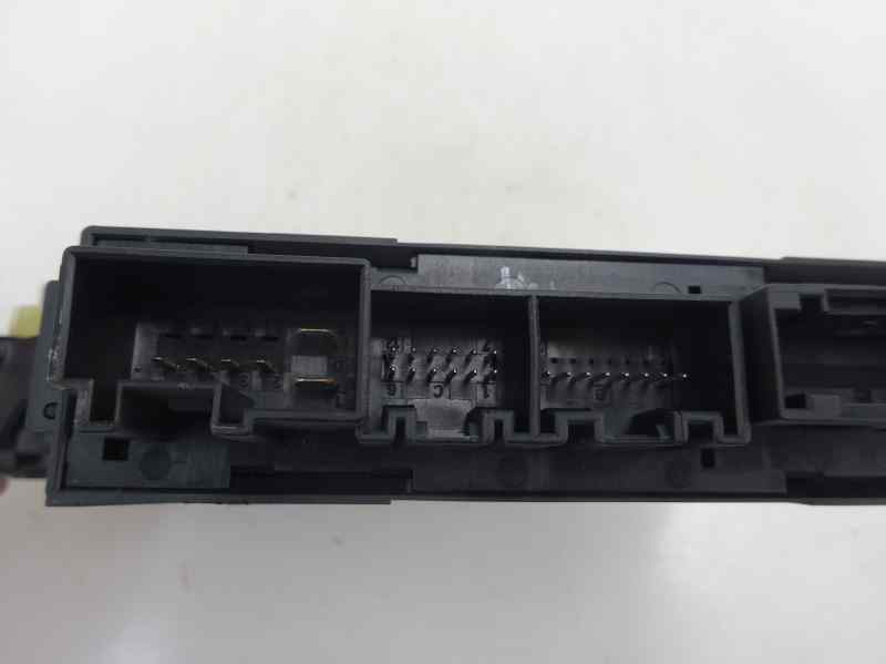 MOTOR ELEVALUNAS TRASERO IZQUIERDO AUDI A4 2005 2.5 TDI MT 163CV