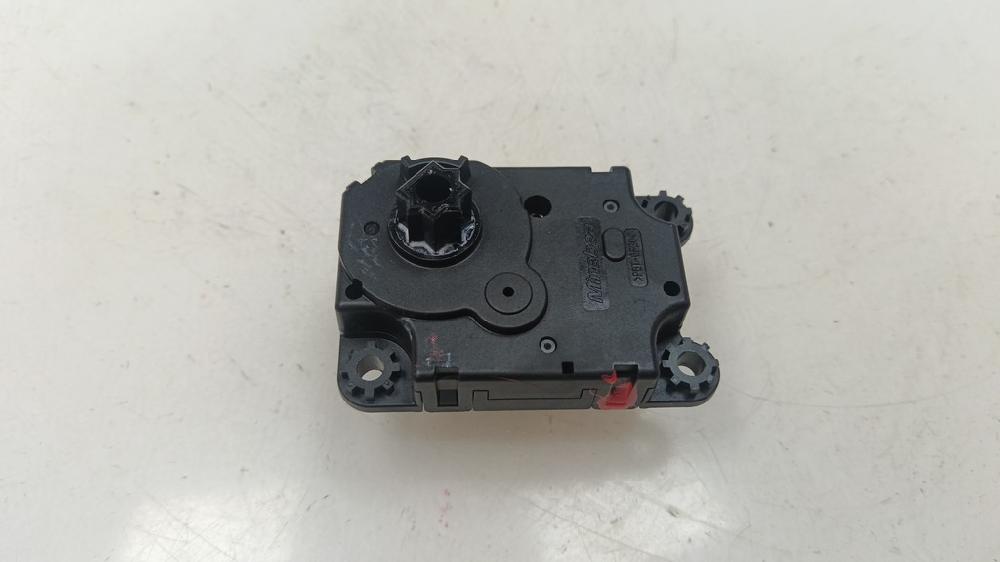 MOTOR APERTURA TRAMPILLAS CLIMATIZADOR PEUGEOT 208 1.5 MT 102CV | 75KW