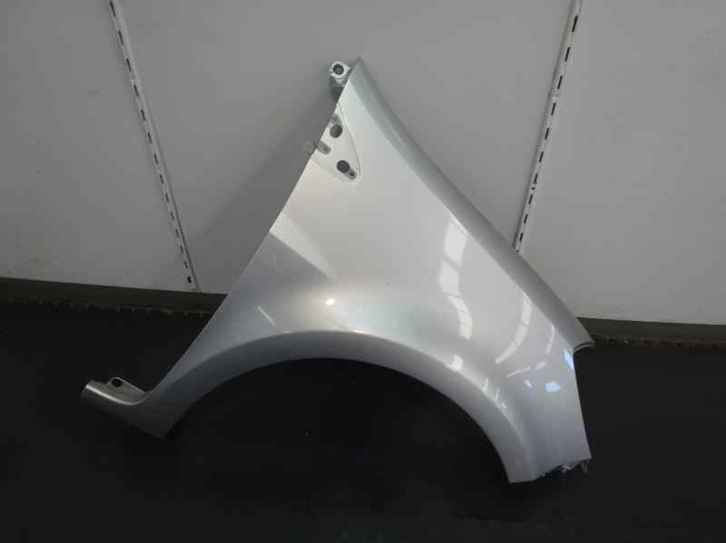 ALETA DELANTERA IZQUIERDA RENAULT CLIO 1.5 DCI MT 85CV