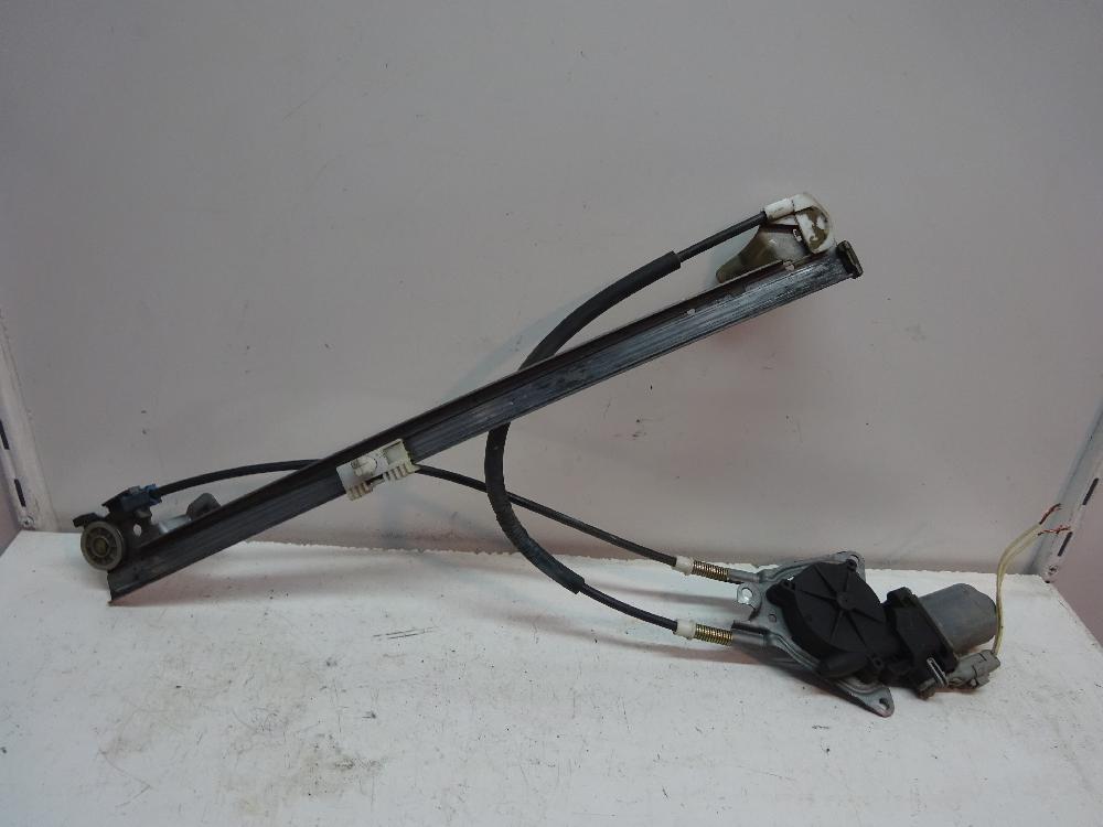 ELEVALUNAS DELANTERO IZQUIERDO PEUGEOT 106 2000 1.5 D MT 57CV