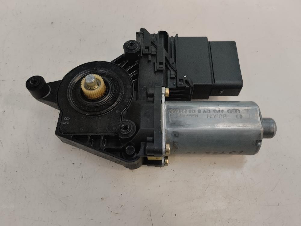 MOTOR ELEVALUNAS TRASERO DERECHO VOLKSWAGEN PASSAT 1.9 TDI 6MT 130CV