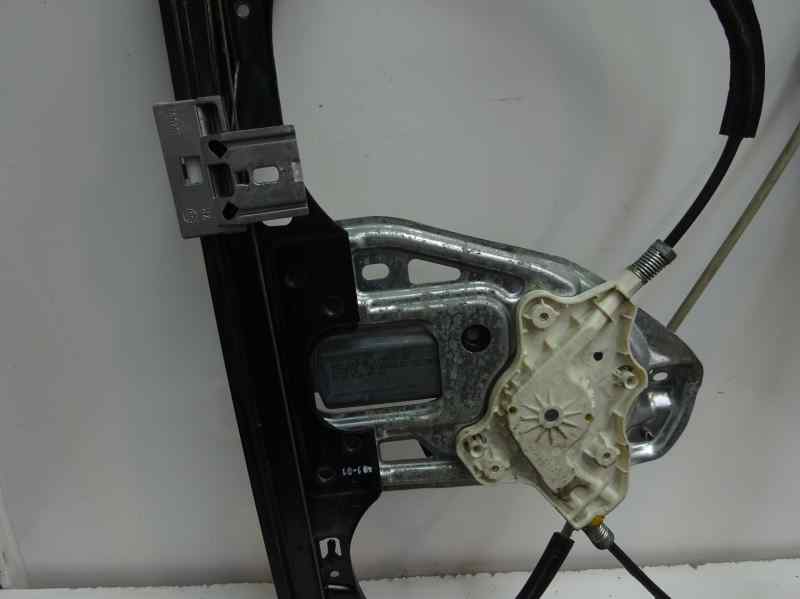 ELEVALUNAS DELANTERO DERECHO MERCEDES BENZ CLASE C 2001 2.2 MT 143CV | 105KW