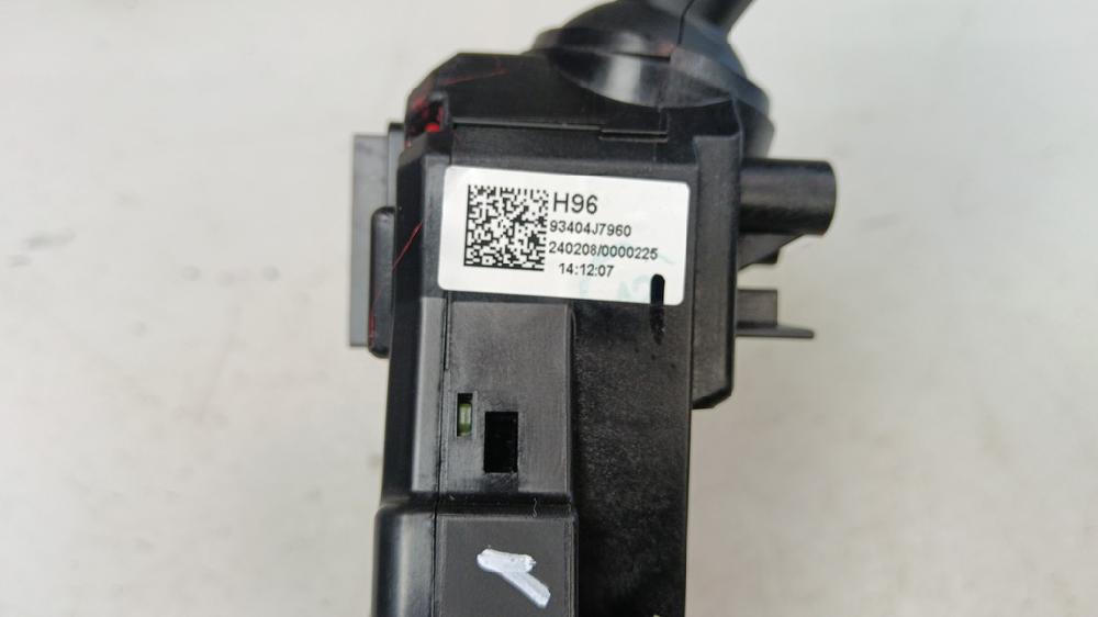 MANDO MULTIFUNCION KIA CEED 1.6 CRDI DCT 136CV