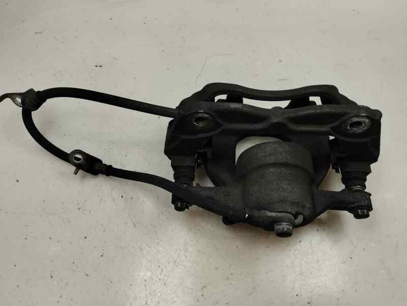 PINZA FRENO DELANTERA DERECHA TOYOTA VERSO 1.6 MT 112CV