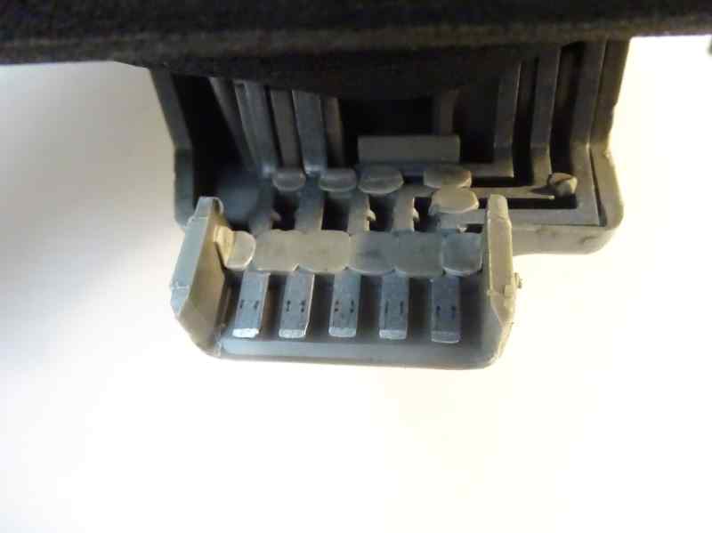 PILOTO TRASERO DERECHO FORD FIESTA 1996 1.3 MT 60CV | 44KW