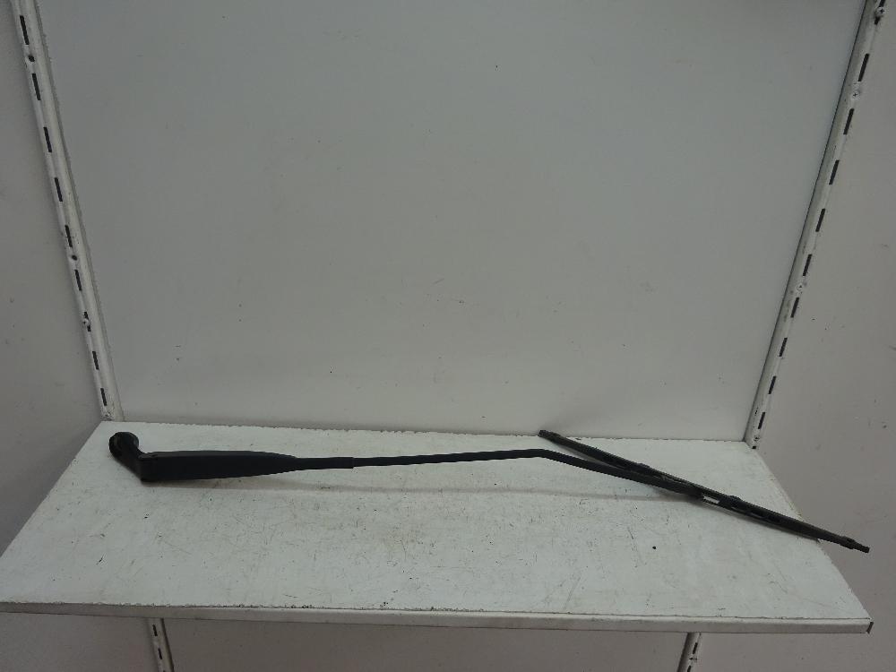 BRAZO LIMPIA DELANTERO DERECHO FORD KA 2010 1.3 TDCI MT 75CV | 55KW