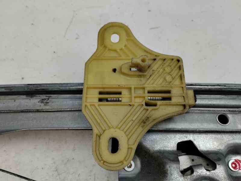 ELEVALUNAS DELANTERO IZQUIERDO RENAULT CLIO 0.9 TSE MT 90CV