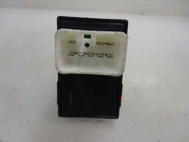 MANDO ELEVALUNAS DELANTERO DERECHO KIA CEED 1.6 MT 122CV | 90KW