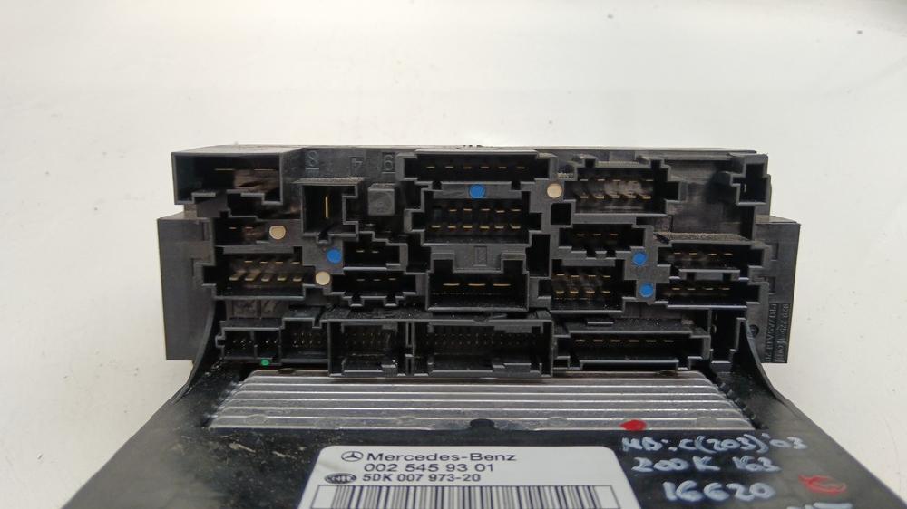 CAJA RELES FUSIBLES MERCEDES BENZ CLASE C 2.0 MT 163CV | 120KW