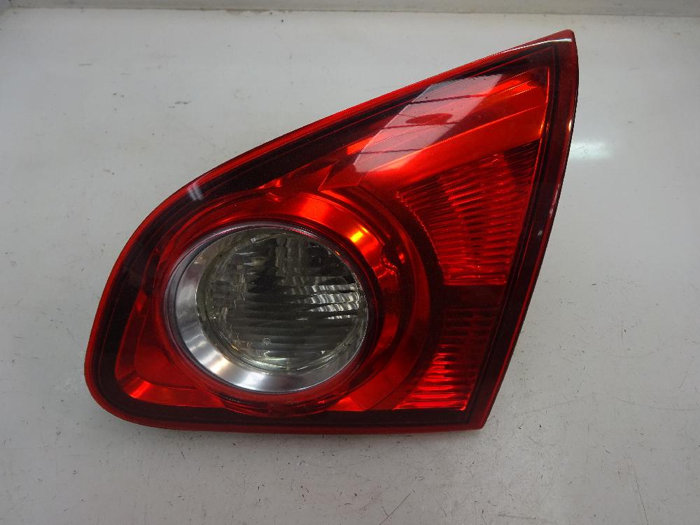 PILOTO TRASERO DERECHO INTERIOR NISSAN QASHQAI 1.5 DCI MT FWD 106CV