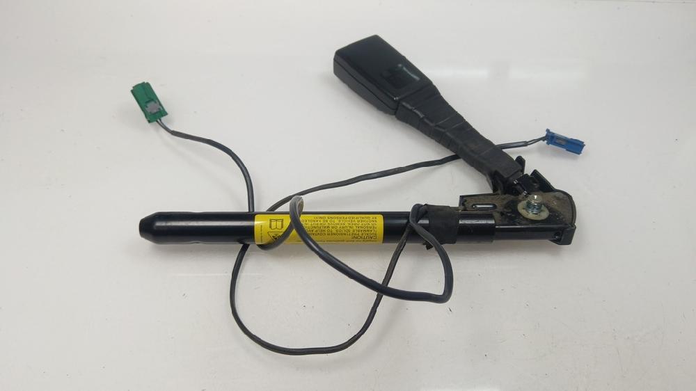 ANCLAJE CINTURON DELANTERO IZQUIERDO OPEL ZAFIRA 1.9 CDTI MT 120CV