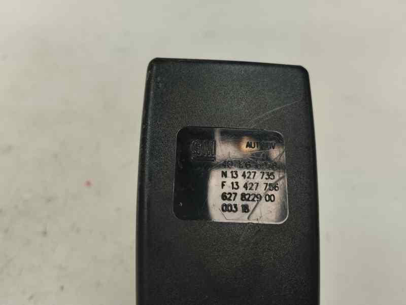 CINTURON SEGURIDAD TRASERO DERECHO OPEL CORSA 1.4 MT 90CV | 66KW