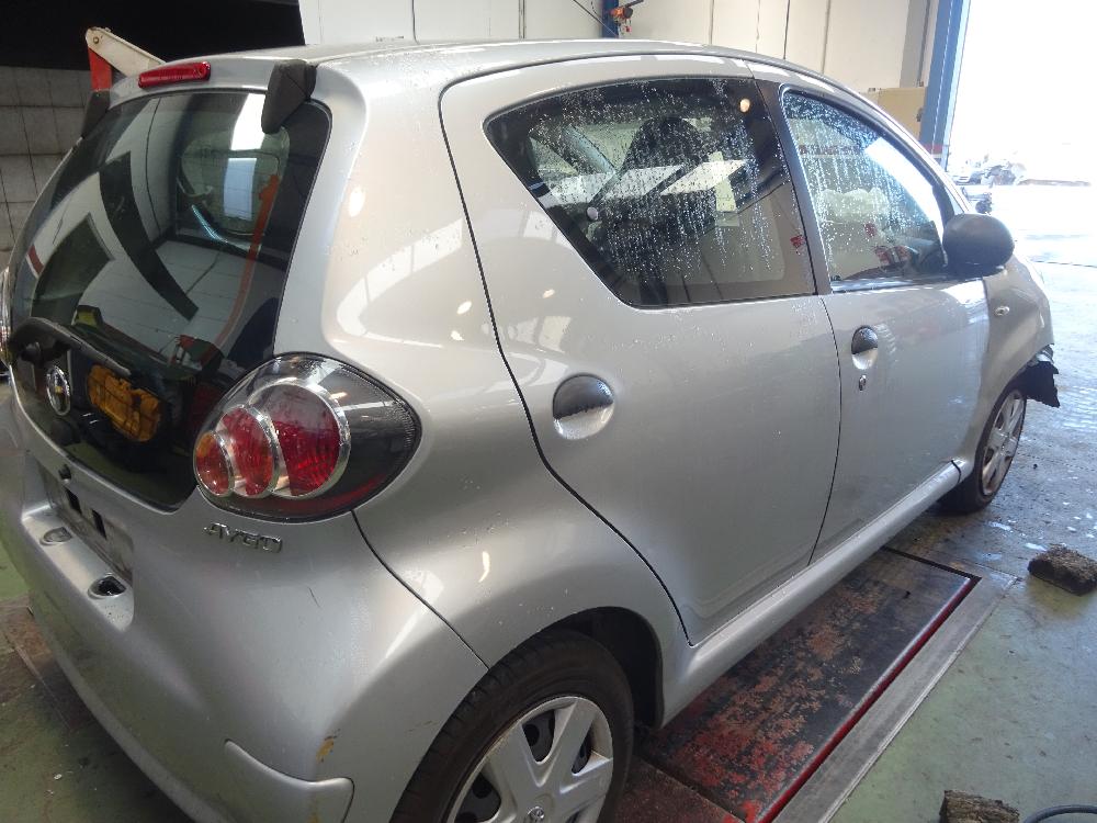 TOYOTA AYGO 2009 1.0 MT 68CV