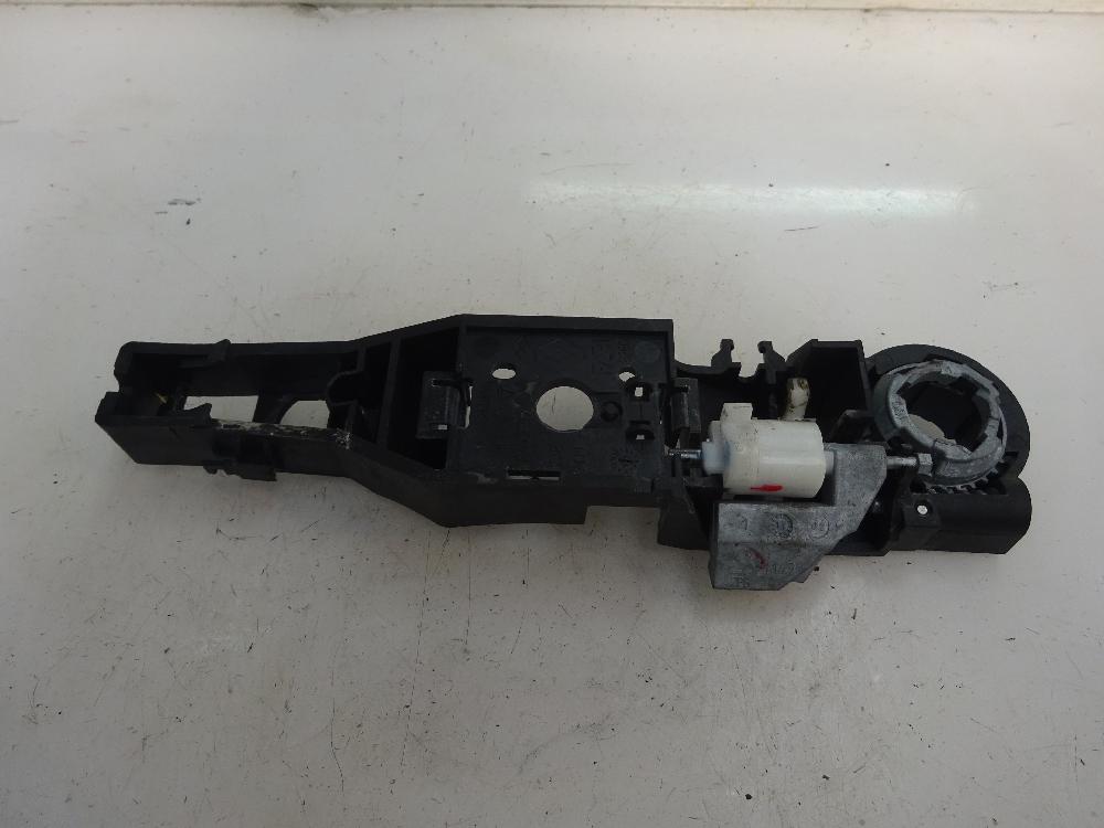 SOPORTE MANETA EXTERIOR DELANTERA DERECHA RENAULT CLIO 1.6 MT 112CV