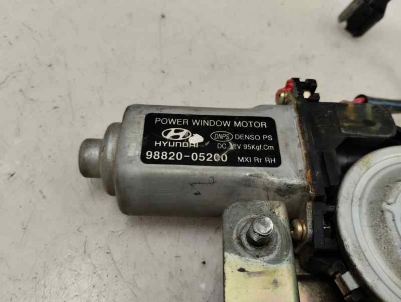 ELEVALUNAS TRASERO DERECHO HYUNDAI ATOS 1.1 MT 59CV