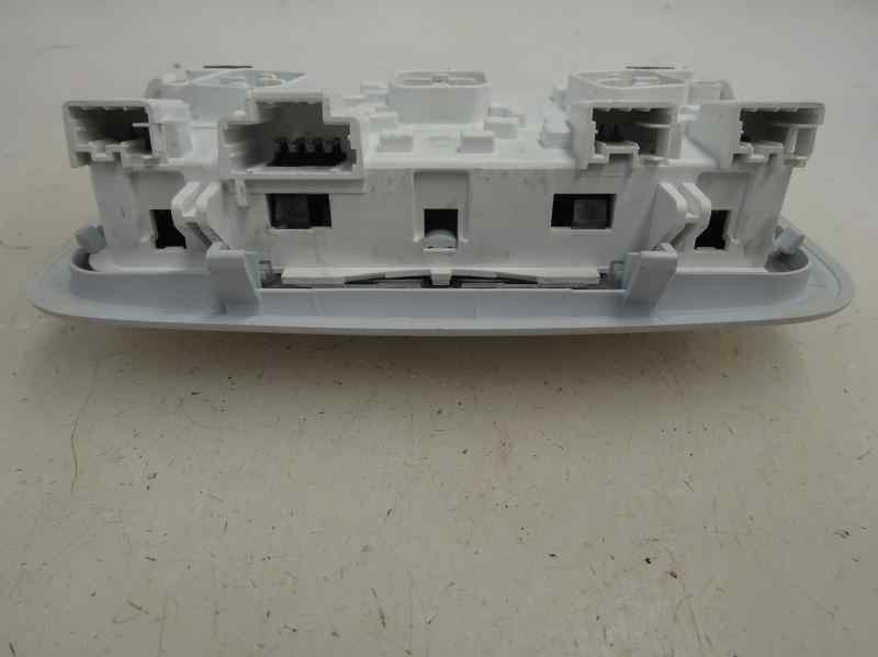 LUZ INTERIOR PEUGEOT 308 2017 1.6 BLUEHDI MT 120CV