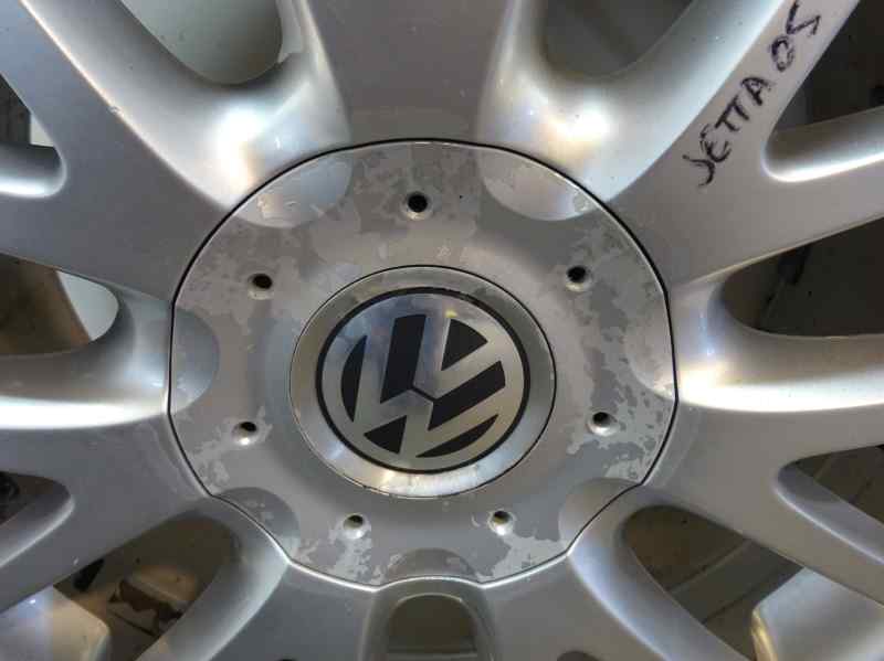 LLANTA VOLKSWAGEN JETTA 1.9 TDI BLUEMOTION MT 105CV