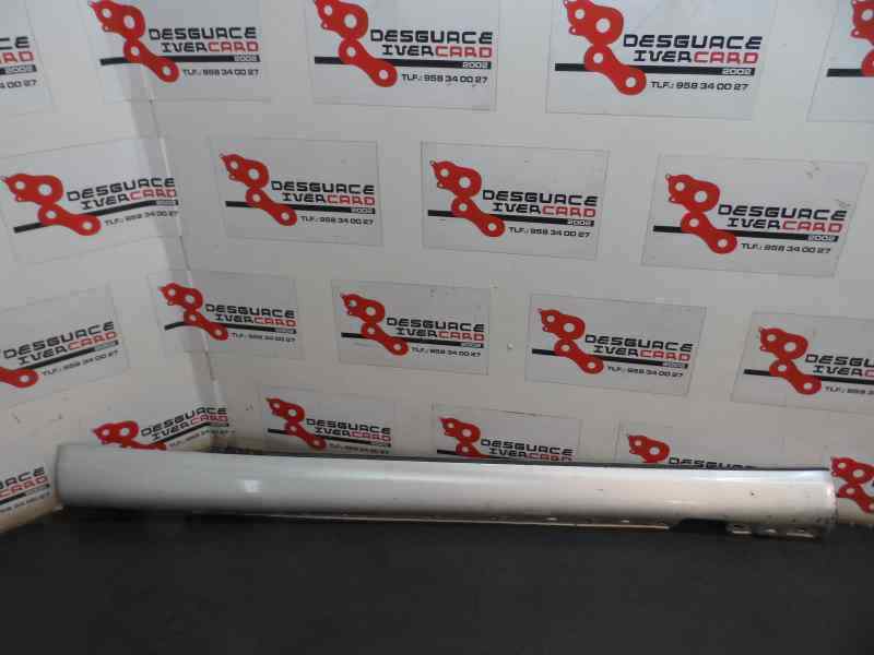 MOLDURA MERCEDES BENZ CLASE C 2.2 MT 143CV | 105KW