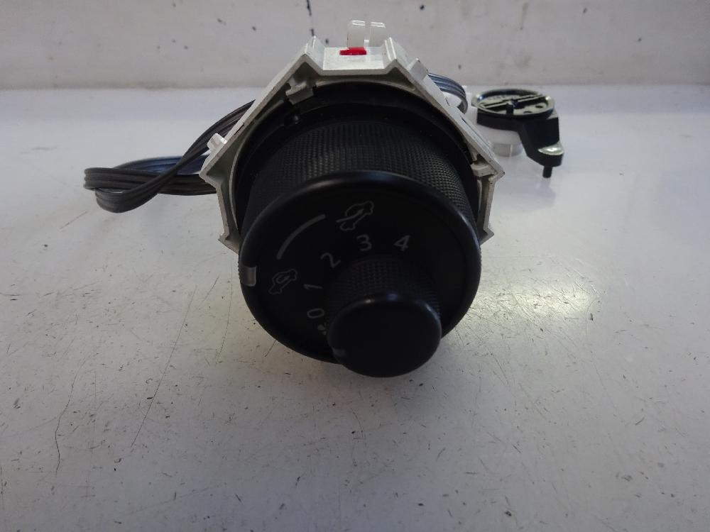 MANDO CALEFACCION AIRE ACONDICIONADO TOYOTA YARIS 1.0 MT 69CV