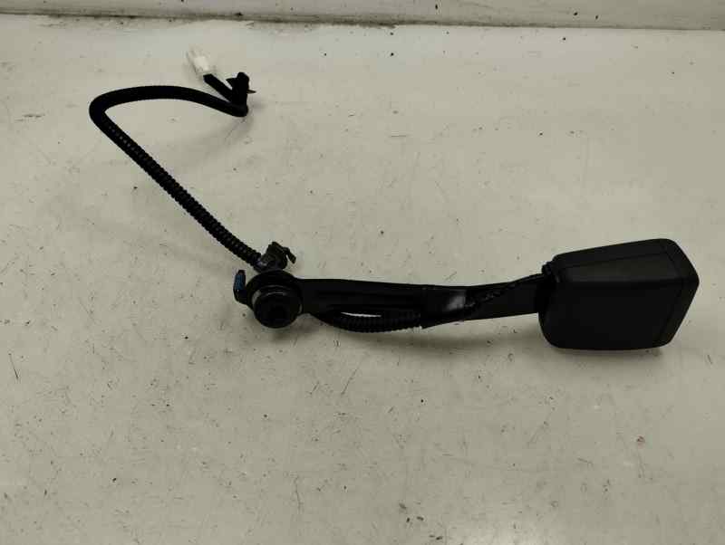 ANCLAJE CINTURON DELANTERO DERECHO HYUNDAI BAYON 2024 1.2 MT 84CV | 62KW