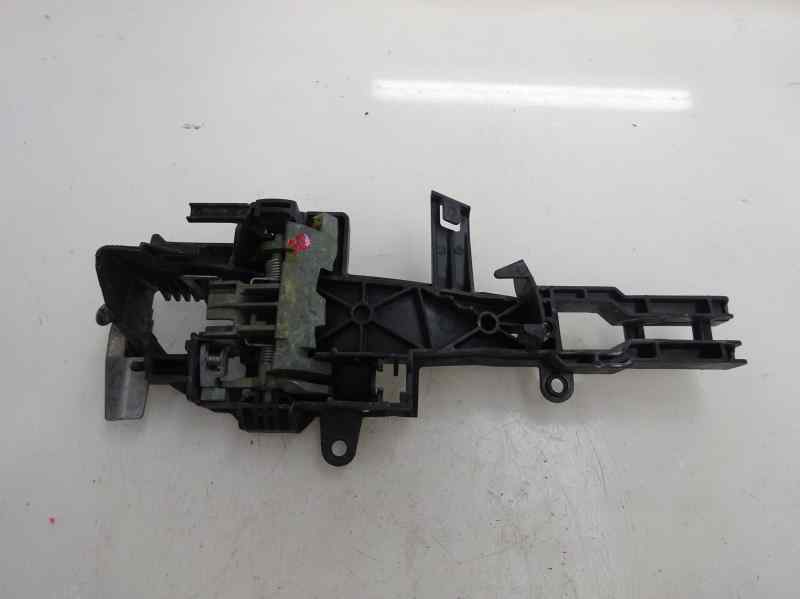 SOPORTE MANETA EXTERIOR DELANTERA IZQUIERDA BMW SERIE 1 2006 1.6 116I MT 115CV