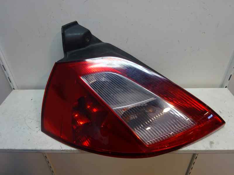 PILOTO TRASERO IZQUIERDO RENAULT MEGANE 2004 1.9 DCI MT 120CV | 88KW