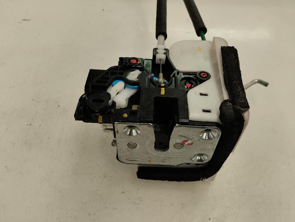 CERRADURA PUERTA TRASERA DERECHA HYUNDAI I10 1.3 MT 87CV | 64KW