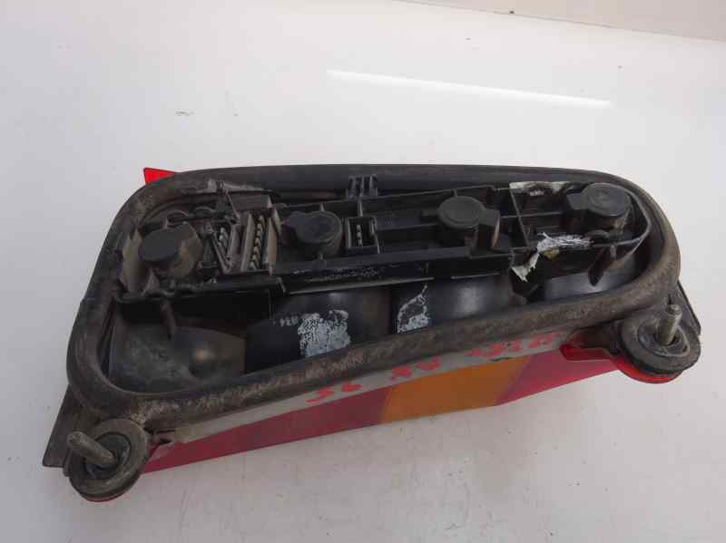 PILOTO TRASERO DERECHO CITROEN AX 1995 1.0 MT 50CV