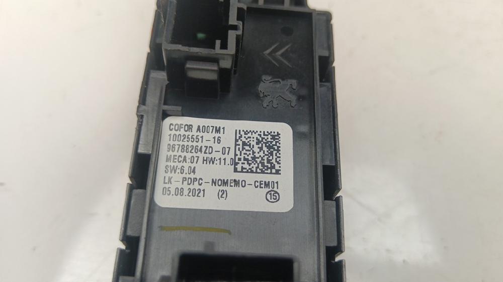 MANDO ELEVALUNAS DELANTERO IZQUIERDO PEUGEOT 208 2021 1.5 MT 102CV | 75KW