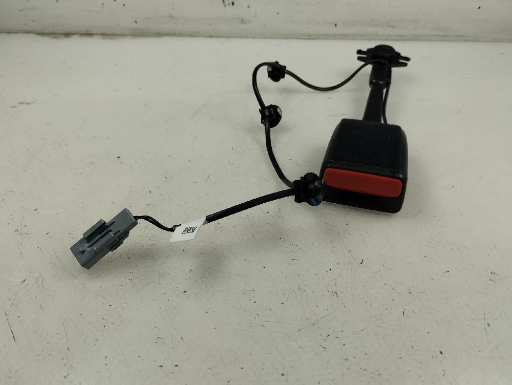 ANCLAJE CINTURON DELANTERO IZQUIERDO RENAULT CLIO 1.0 MT 101CV