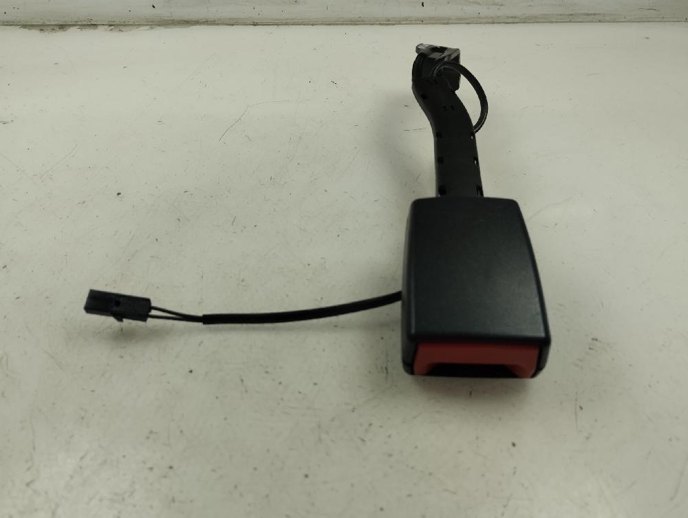 ANCLAJE CINTURON DELANTERO DERECHO VOLKSWAGEN PASSAT 2.0 TDI MT 140CV