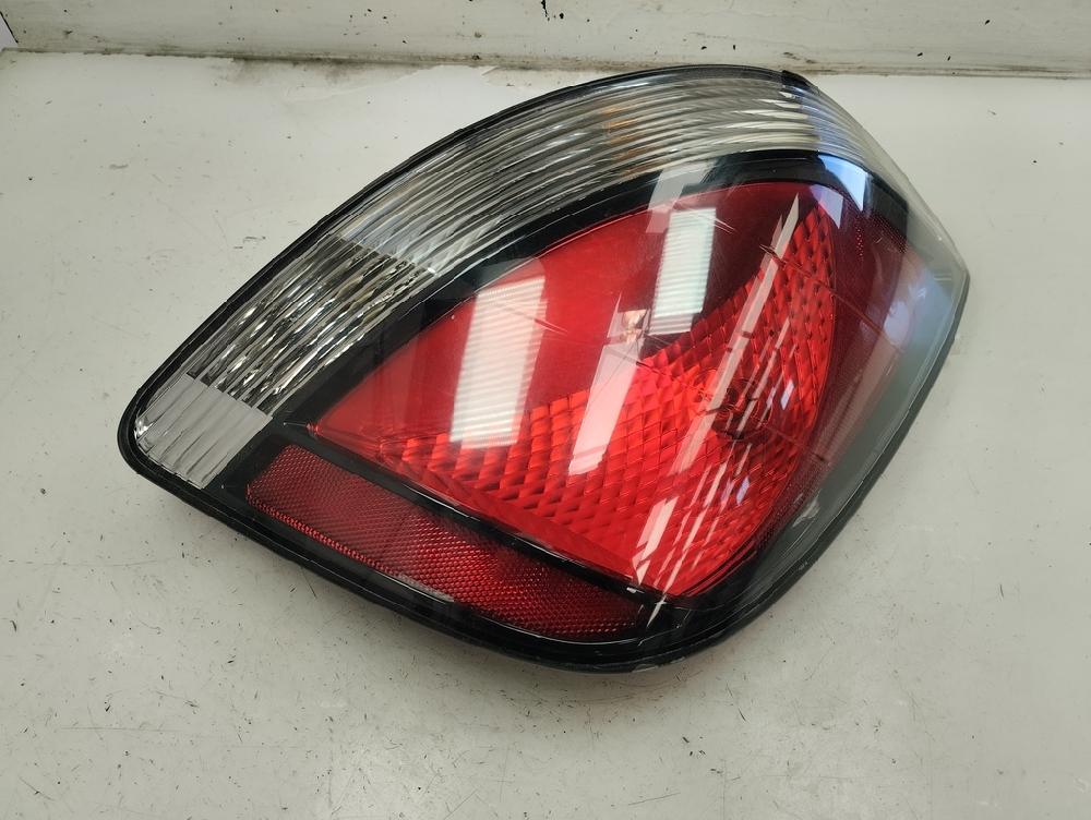 PILOTO TRASERO DERECHO KIA RIO 1.5 CRDI MT 110CV