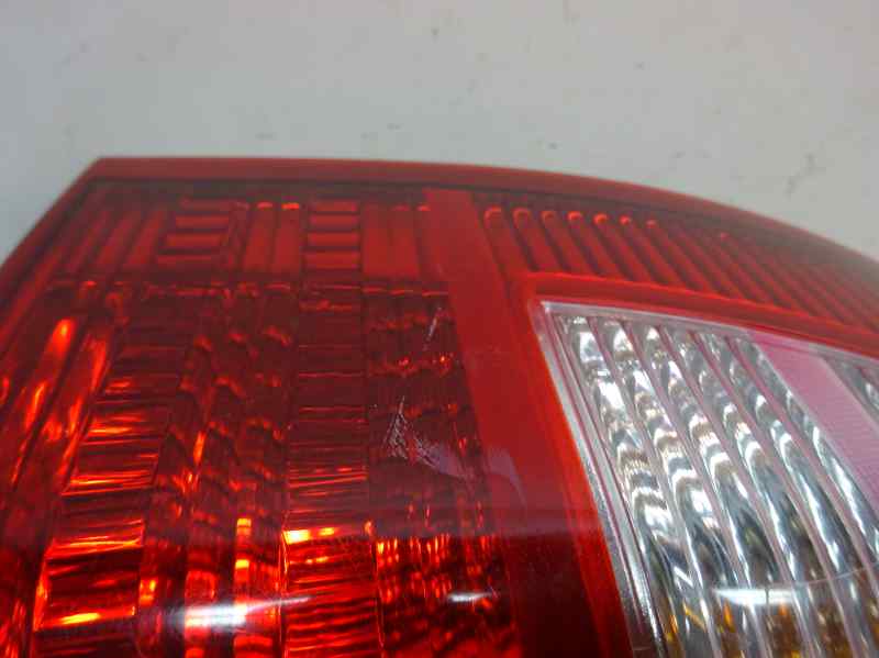 PILOTO TRASERO IZQUIERDO KIA SHUMA 1.5 MT 88CV | 65KW
