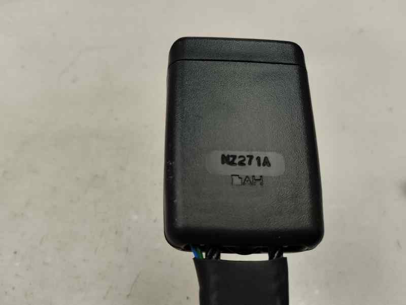ANCLAJE CINTURON DELANTERO DERECHO HYUNDAI KONA 1.0 MT 120CV | 88KW
