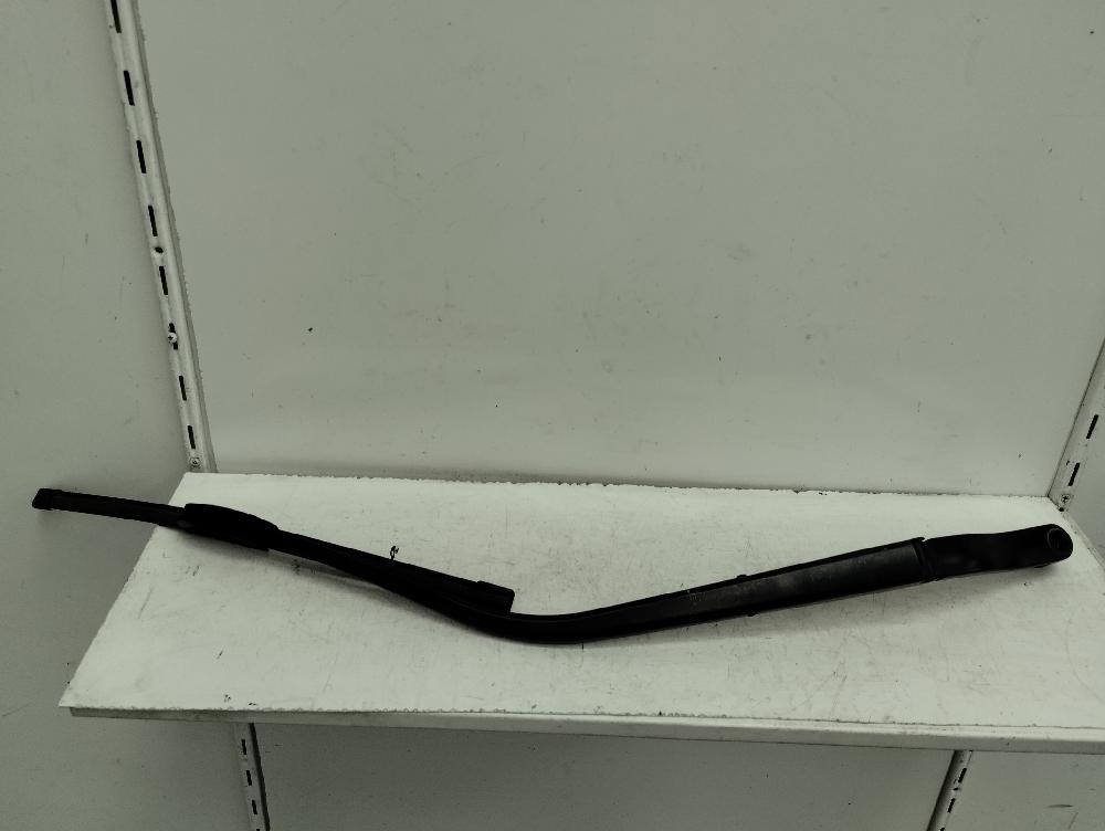 BRAZO LIMPIA DELANTERO DERECHO MAZDA 3 2.2 CITD MT 150CV
