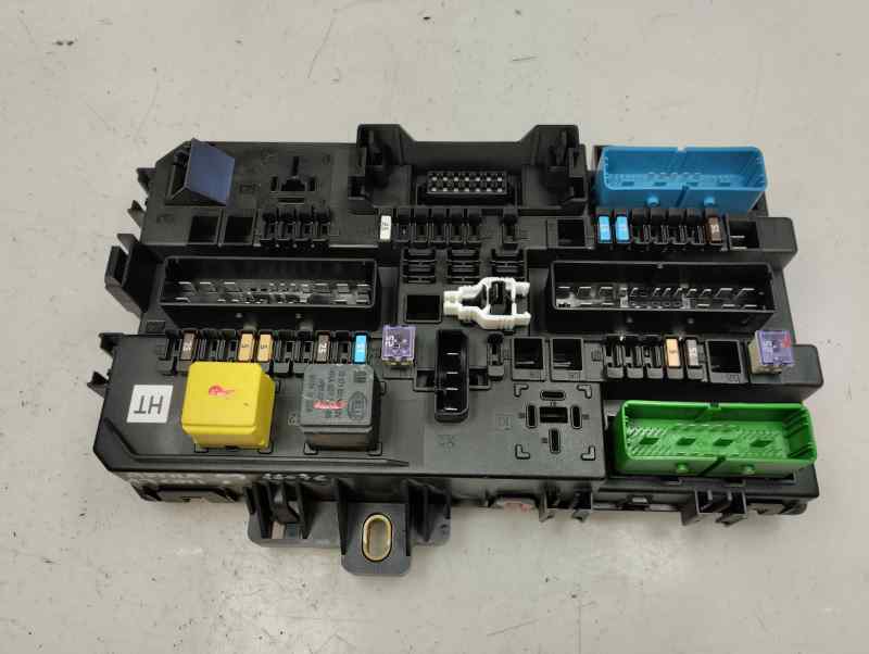CAJA RELES FUSIBLES OPEL ASTRA 1.7 CDTI ECOFLEX MT 110CV